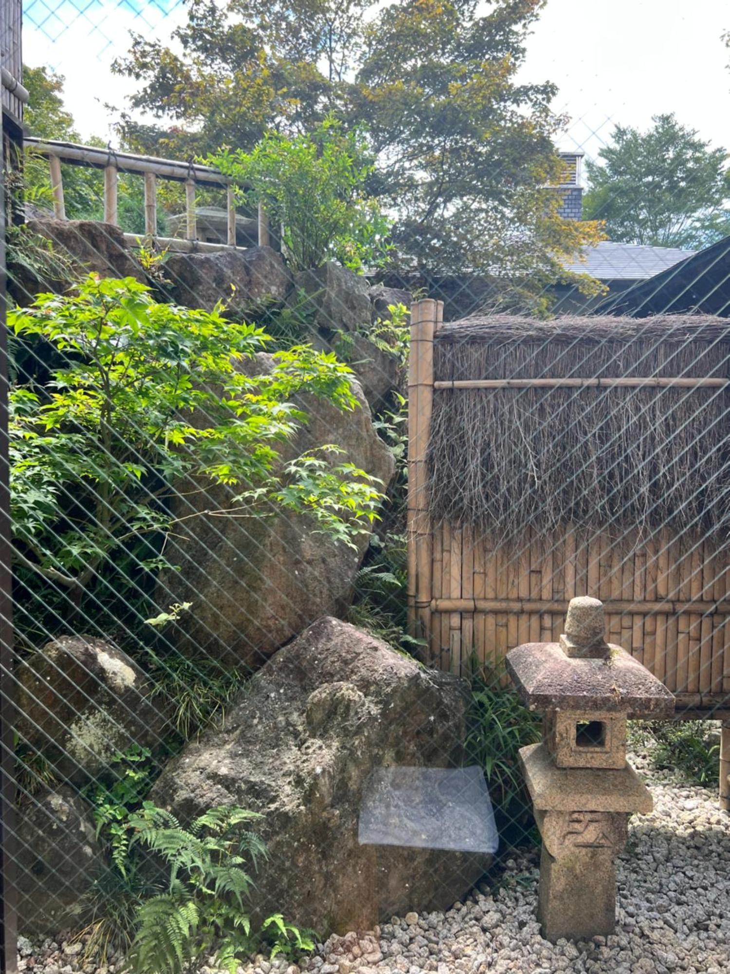 Onsen & Garden -Asante Inn- Hakone Exterior photo