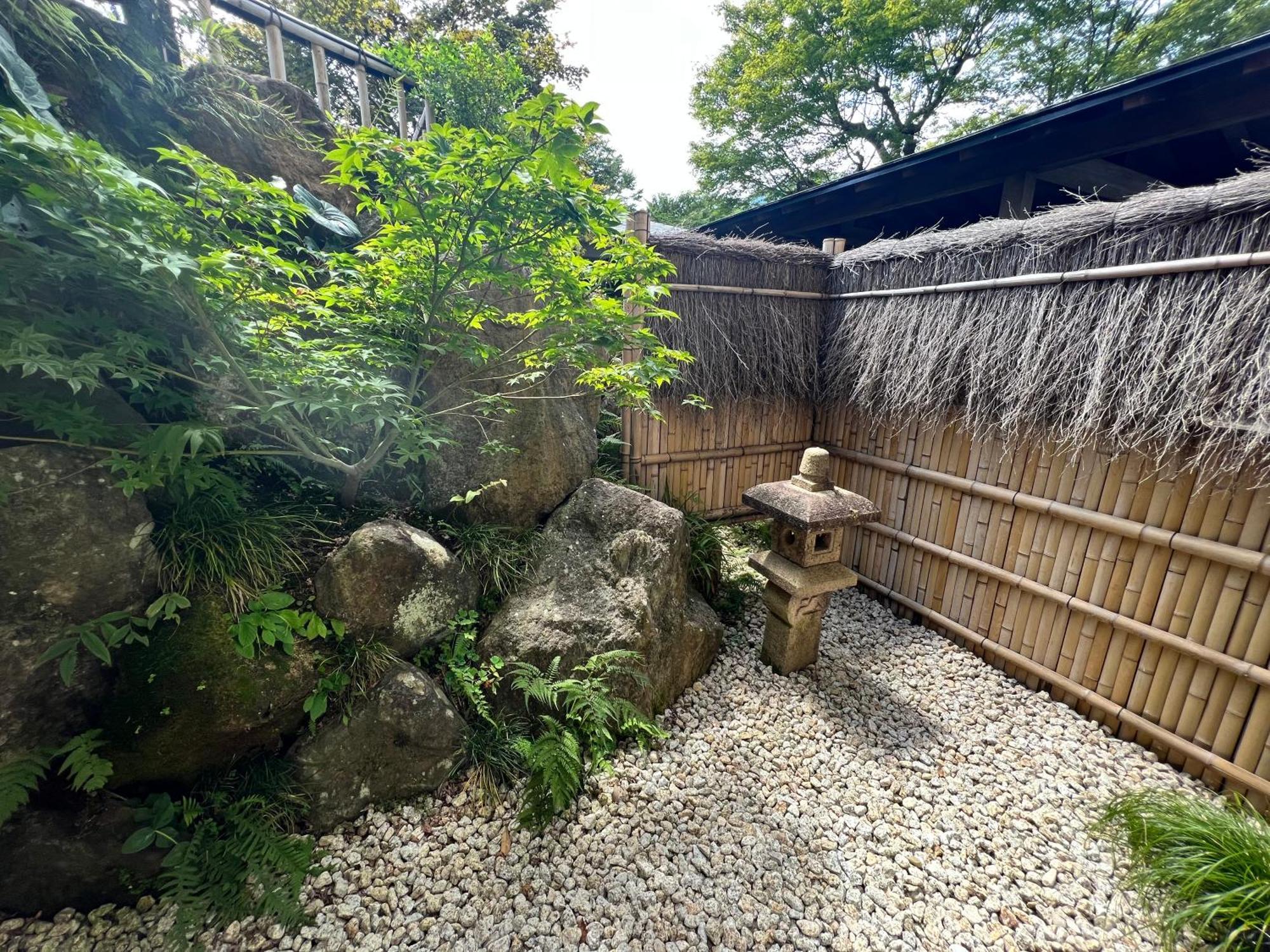 Onsen & Garden -Asante Inn- Hakone Exterior photo